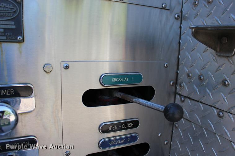 image for item BU9758 1987 Mack FC600 Firecat fire engine