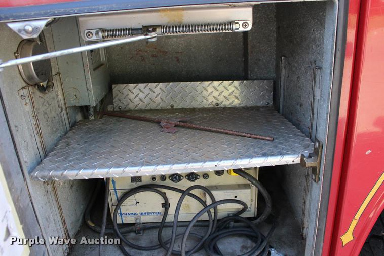 image for item BU9758 1987 Mack FC600 Firecat fire engine