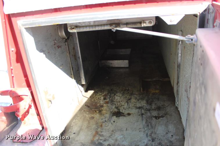 image for item BU9758 1987 Mack FC600 Firecat fire engine