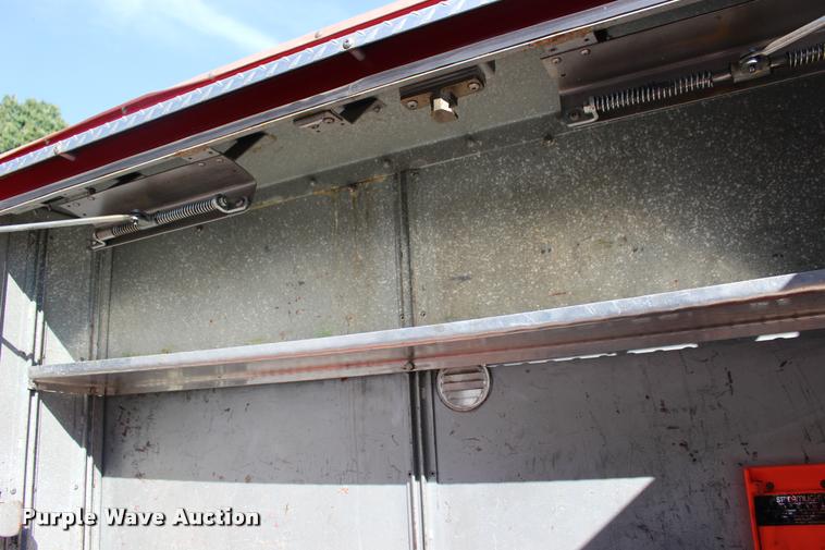 image for item BU9758 1987 Mack FC600 Firecat fire engine