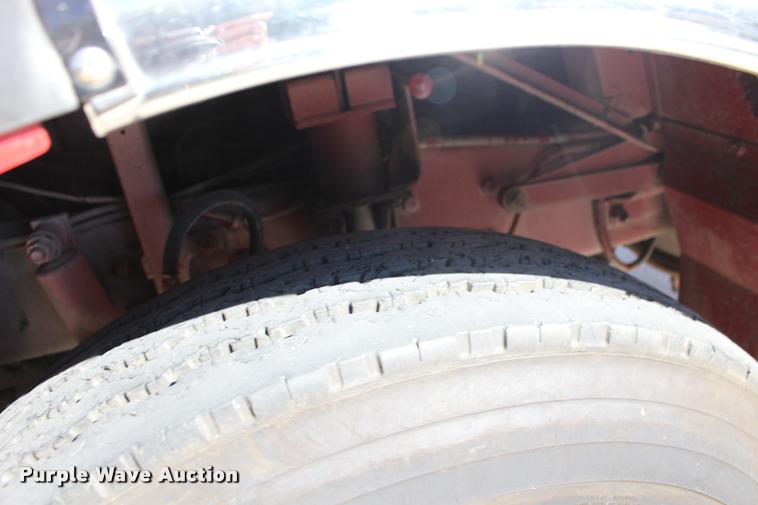 image for item BU9758 1987 Mack FC600 Firecat fire engine