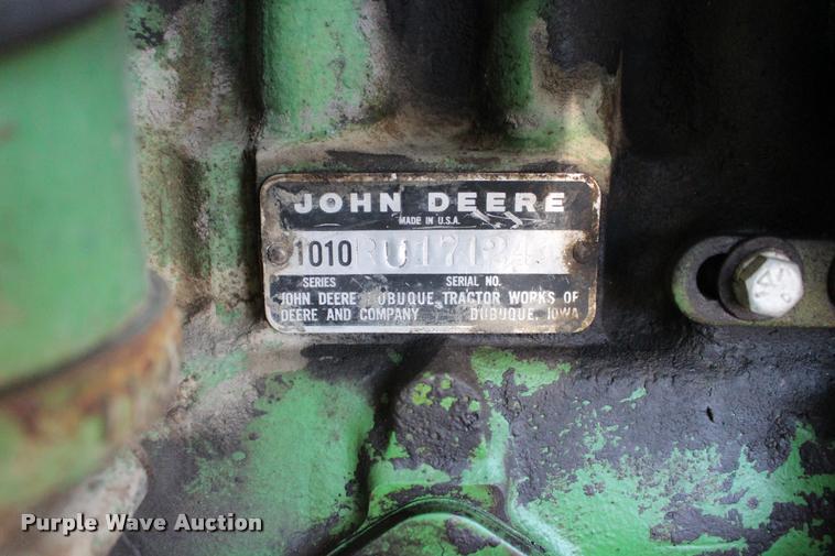 image for item BU9769 John Deere 1010 tractor