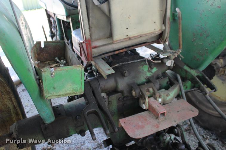 image for item BU9769 John Deere 1010 tractor