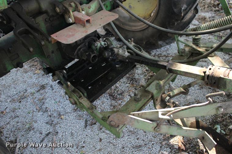 image for item BU9769 John Deere 1010 tractor