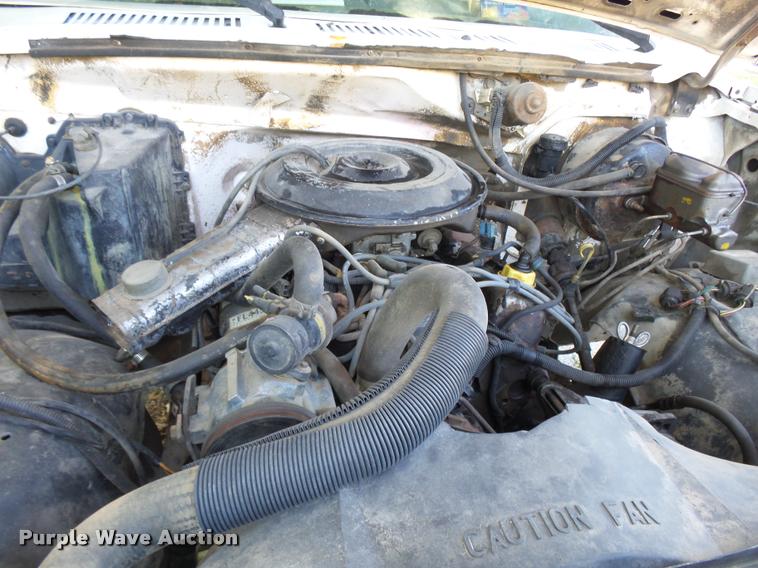 image for item BU9770 1985 Ford F250 pickup truck