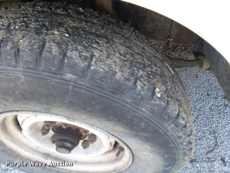 image for item BU9770 1985 Ford F250 pickup truck