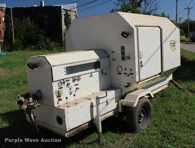 image for item BU9772 1998 Sewer Equipment of America rodding machine