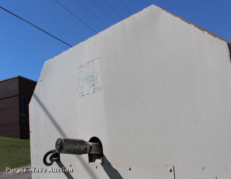 image for item BU9772 1998 Sewer Equipment of America rodding machine