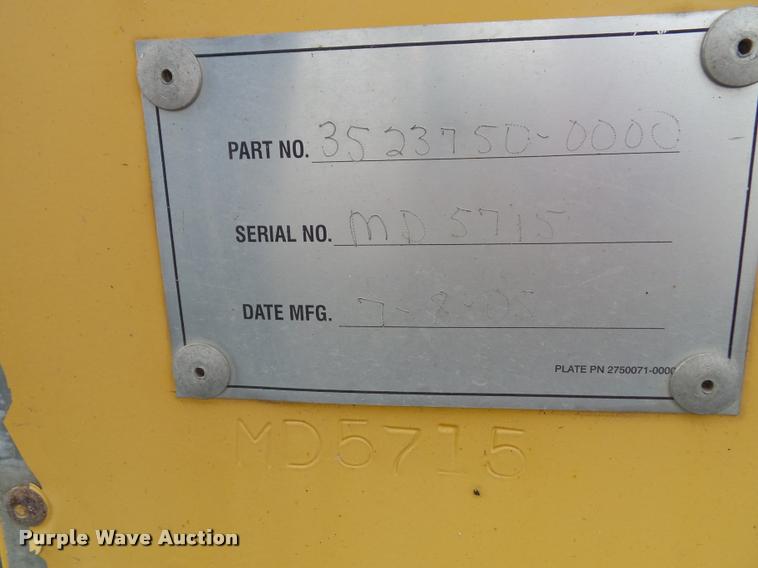 image for item BV9258 2005 Energy Absorption Systems crash attenuator with arrow board