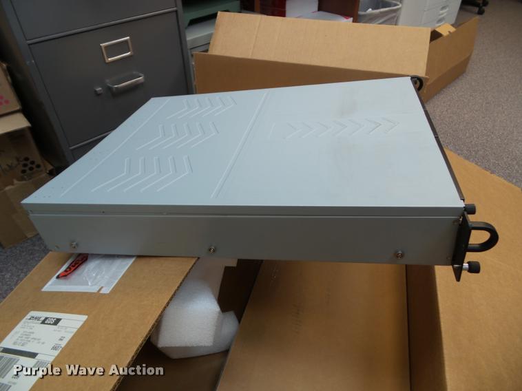 image for item BV9329 (2) servers