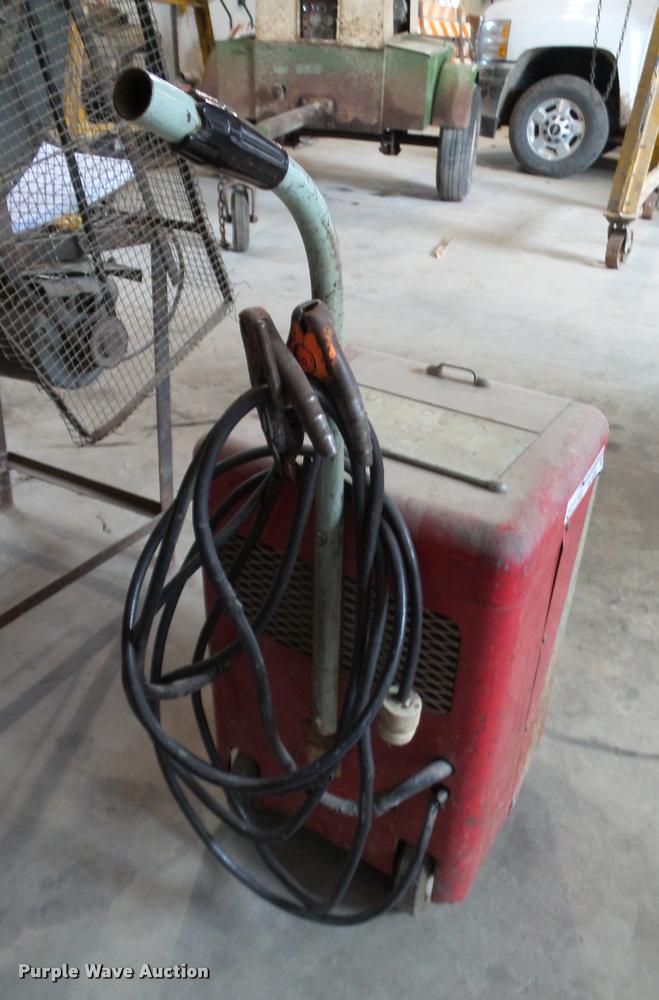 image for item BV9363 Marquette Porto-Fast charger/test