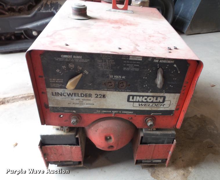 image for item BV9365 Lincoln 225 welder