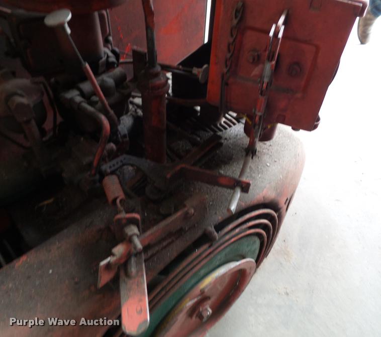 image for item BV9365 Lincoln 225 welder