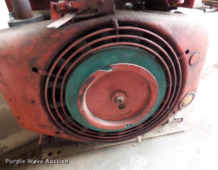 image for item BV9365 Lincoln 225 welder