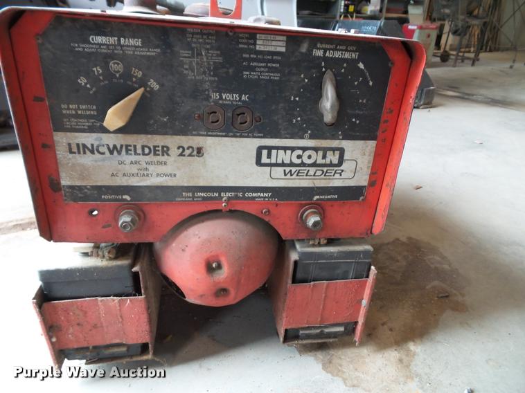 image for item BV9365 Lincoln 225 welder