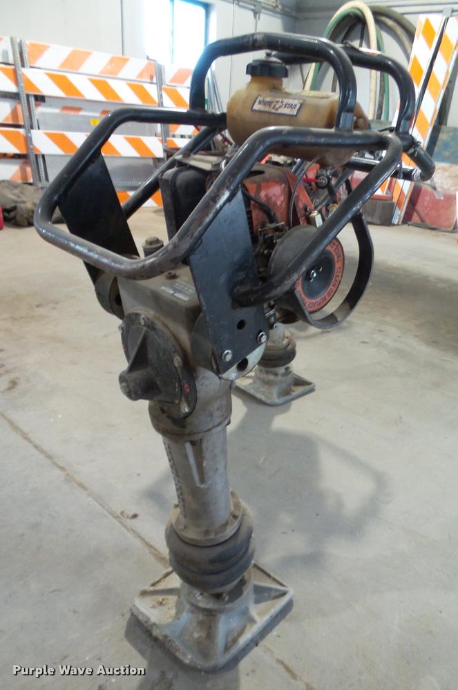 image for item BV9366 MBW R270 plate compactor