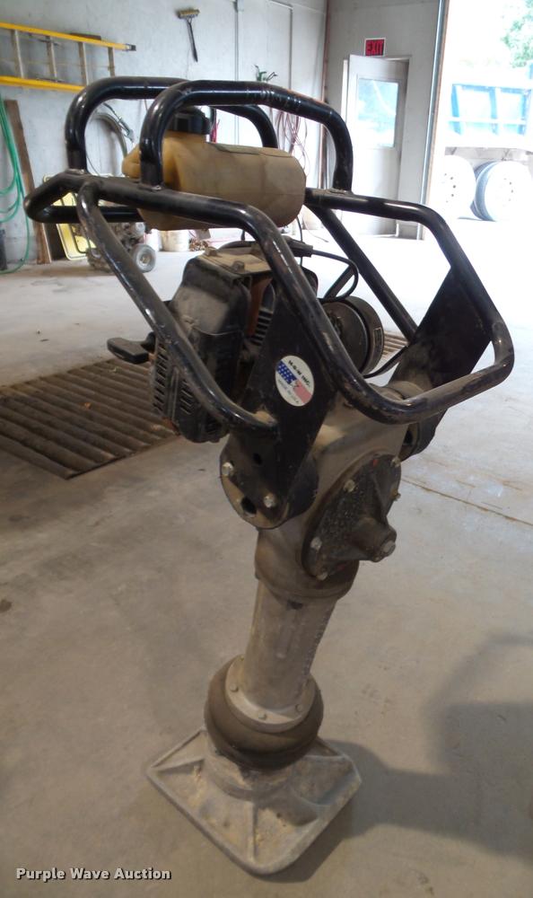 image for item BV9367 MBW R270 plate compactor