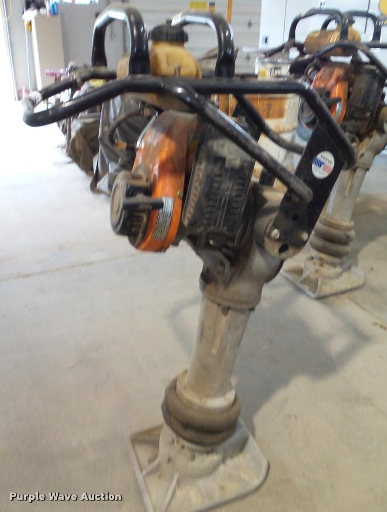 image for item BV9367 MBW R270 plate compactor