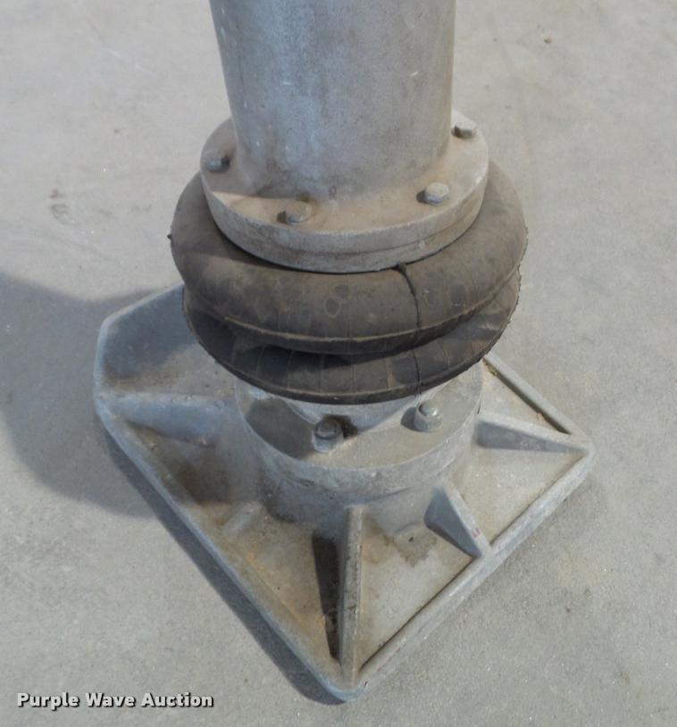 image for item BV9367 MBW R270 plate compactor