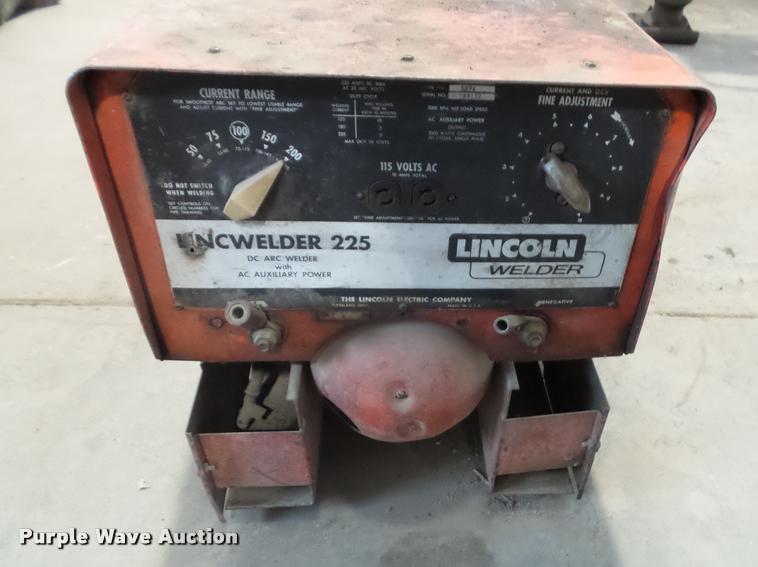 image for item BV9369 Lincoln 225 welder