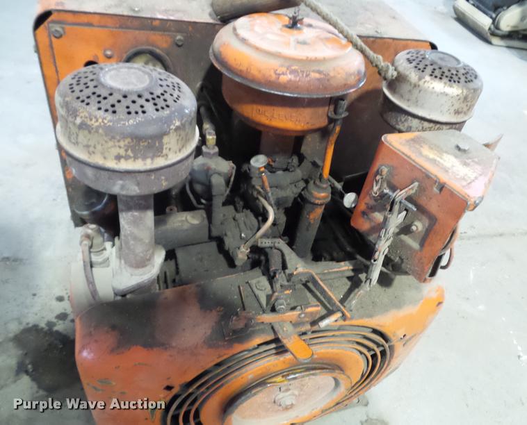 image for item BV9369 Lincoln 225 welder