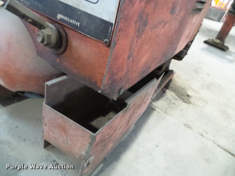 image for item BV9369 Lincoln 225 welder