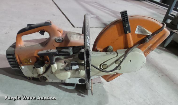image for item BV9473 (2) Stihl saws