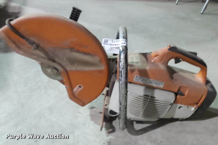 image for item BV9473 (2) Stihl saws