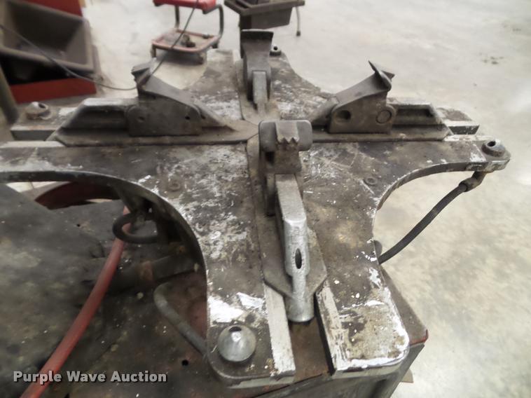 image for item BV9977 Coats 5060AX rim clamp tire machine