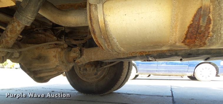 image for item BZ9866 1999 Chevrolet 3500 pickup truck