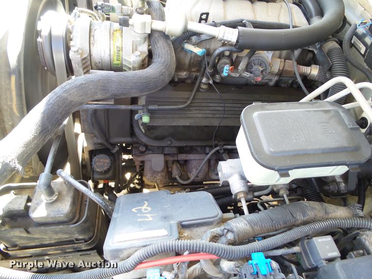 image for item BZ9866 1999 Chevrolet 3500 pickup truck