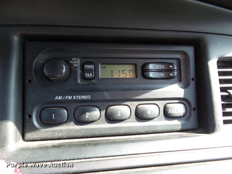 image for item BZ9867 2006 Ford Crown Victoria Police Interceptor