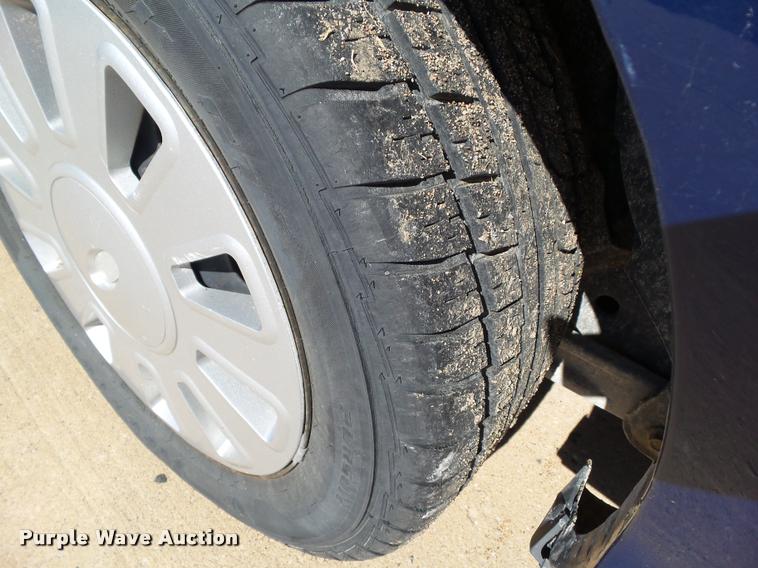 image for item BZ9867 2006 Ford Crown Victoria Police Interceptor