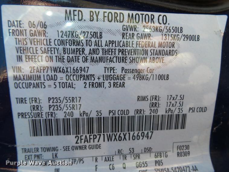 image for item BZ9867 2006 Ford Crown Victoria Police Interceptor