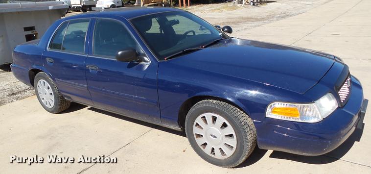 image for item BZ9868 2011 Ford Crown Victoria Police Interceptor
