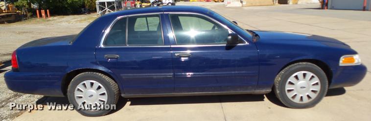 image for item BZ9868 2011 Ford Crown Victoria Police Interceptor