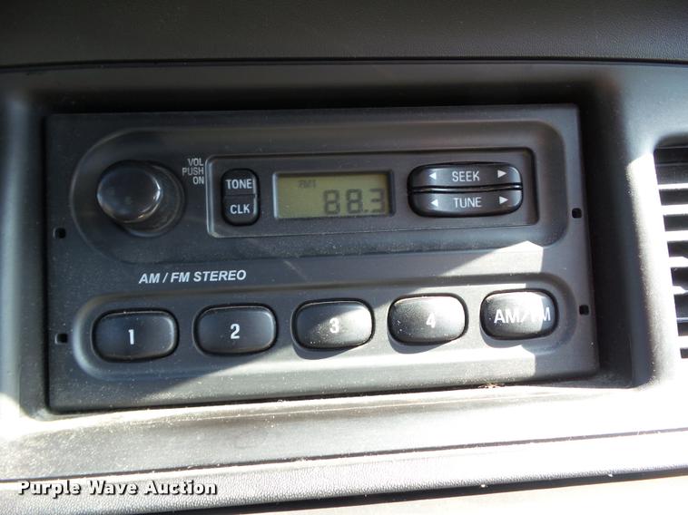 image for item BZ9868 2011 Ford Crown Victoria Police Interceptor