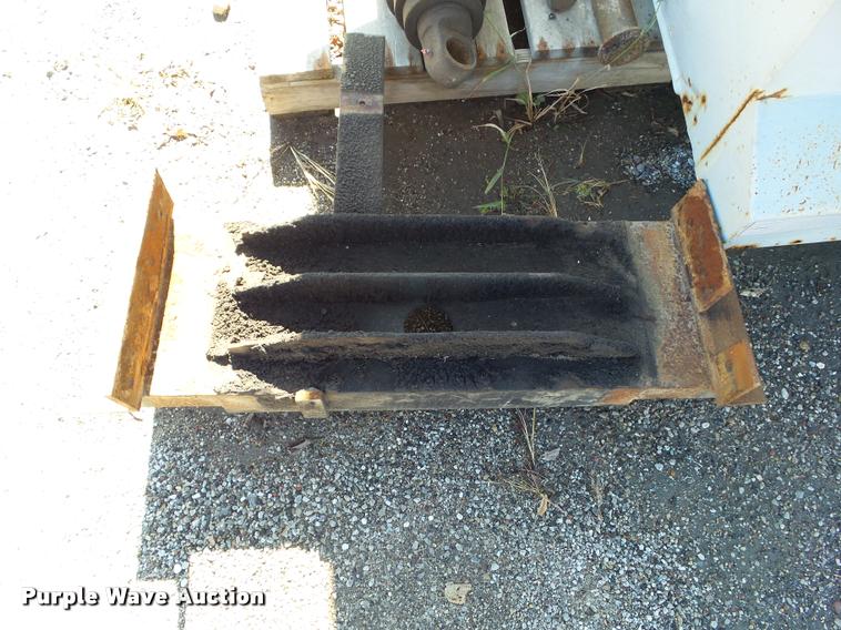 image for item BZ9869 17'L x 90"W steel dump bed