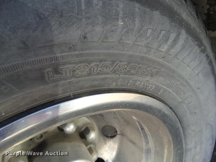 image for item BZ9870 1994 Ford Econoline E350 ambulance