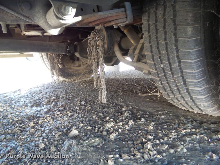 image for item BZ9870 1994 Ford Econoline E350 ambulance