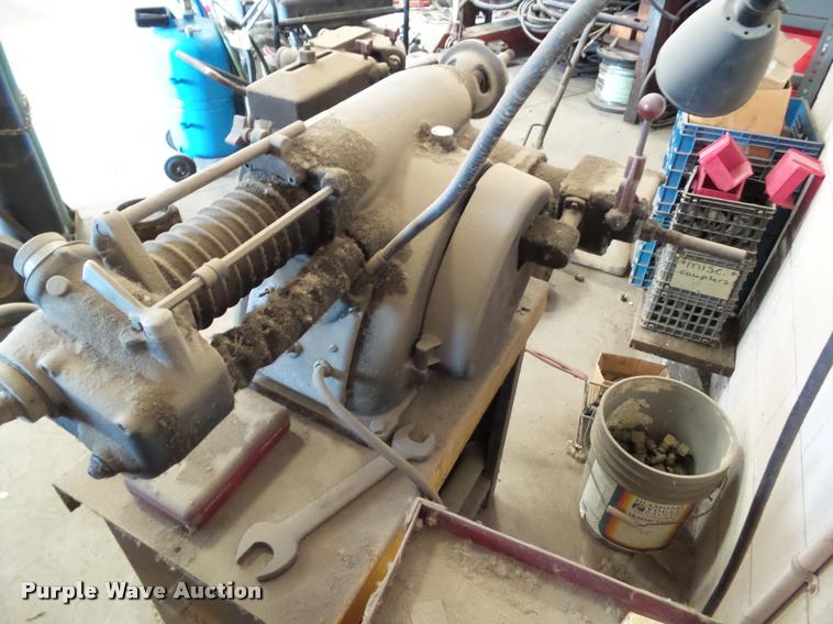 image for item BZ9872 Ammco No. 900 twin facing brake lathe