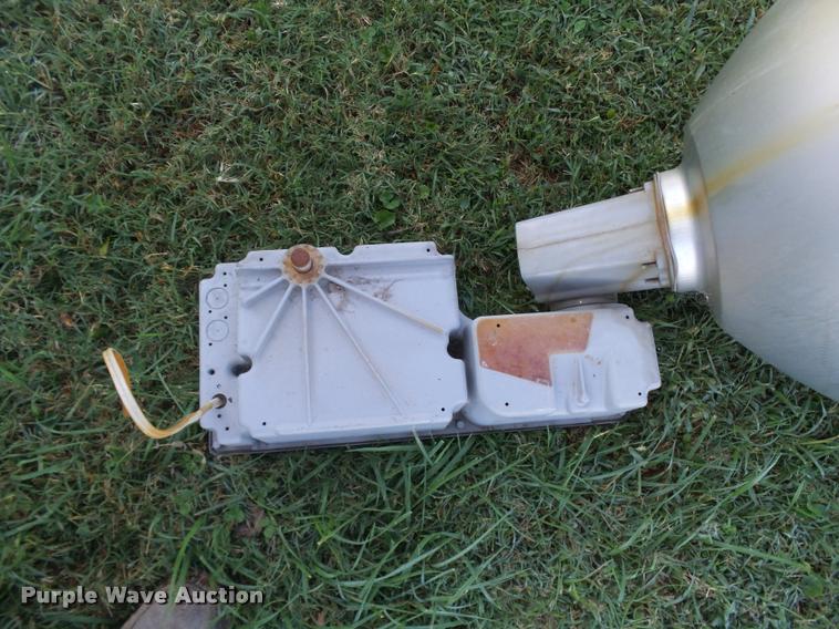 image for item CA9988 (11) Hubbell bay lights