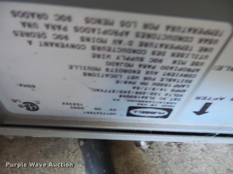 image for item CA9988 (11) Hubbell bay lights