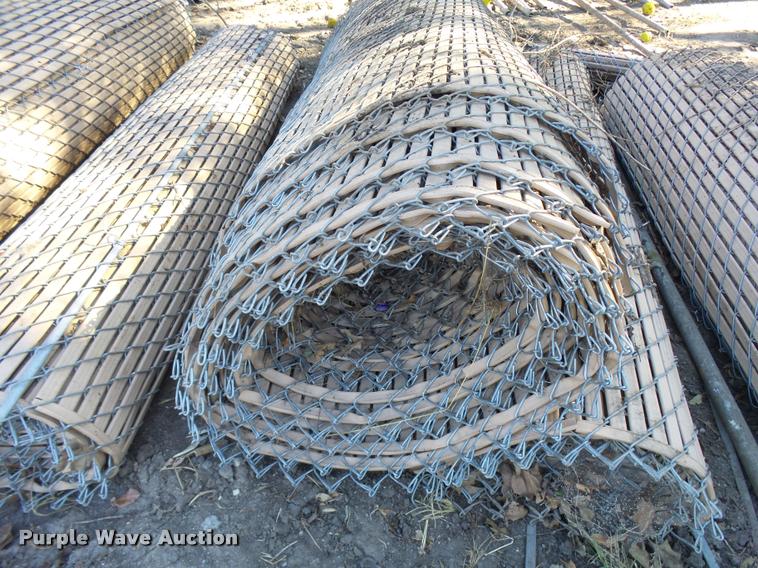image for item CA9991 Chain link fence