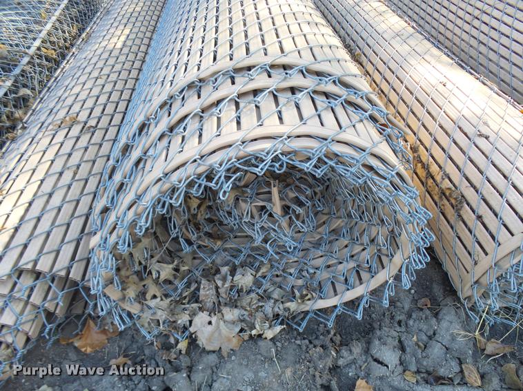 image for item CA9991 Chain link fence