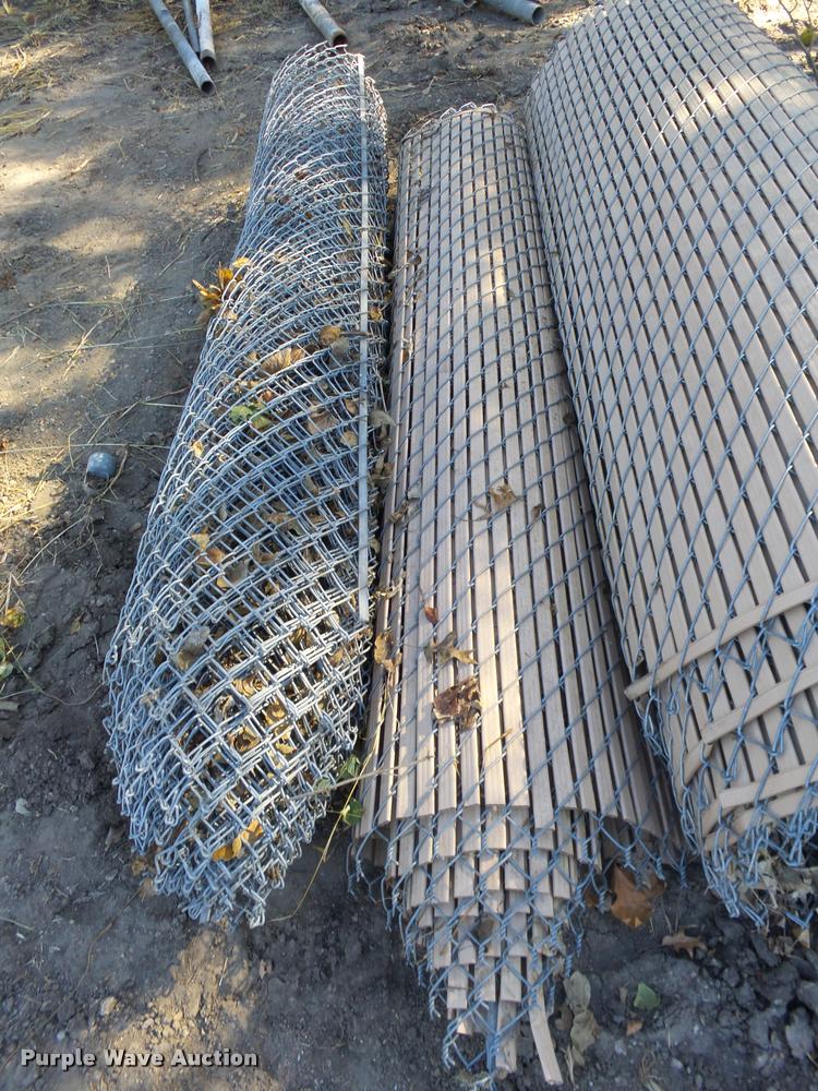 image for item CA9991 Chain link fence