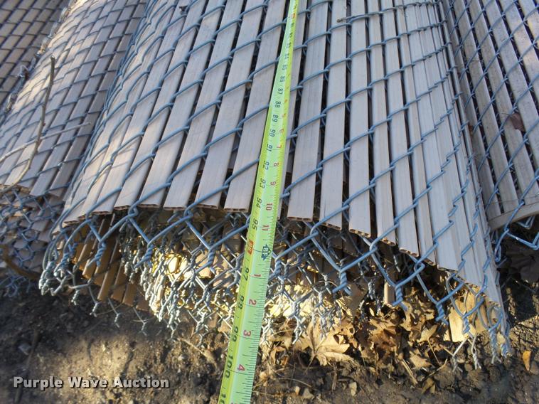 image for item CA9991 Chain link fence