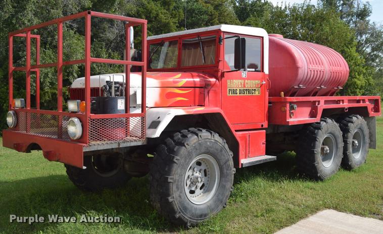 image for item CD9458 1968 Kaiser Jeep M35 flatbed truck