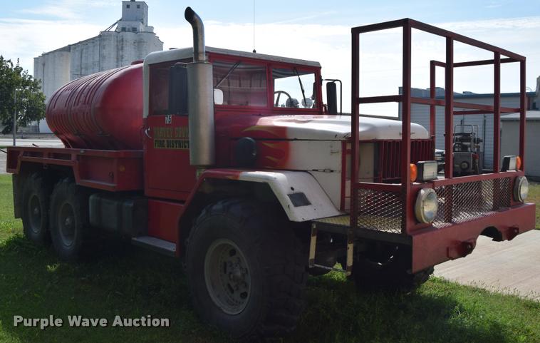 image for item CD9458 1968 Kaiser Jeep M35 flatbed truck