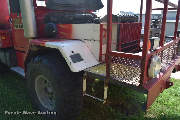 image for item CD9458 1968 Kaiser Jeep M35 flatbed truck